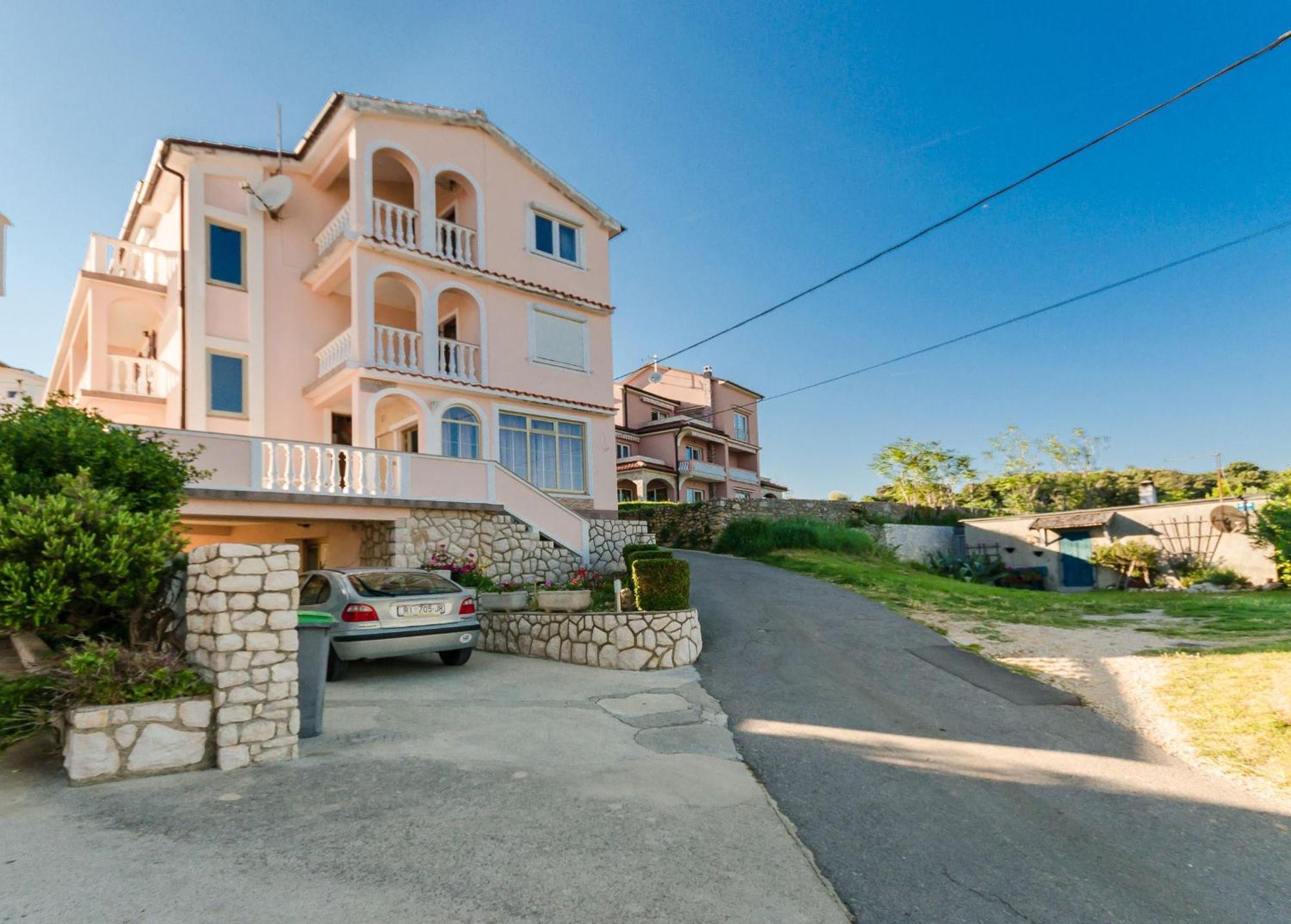 לופאר Apartments Dragan מראה חיצוני תמונה