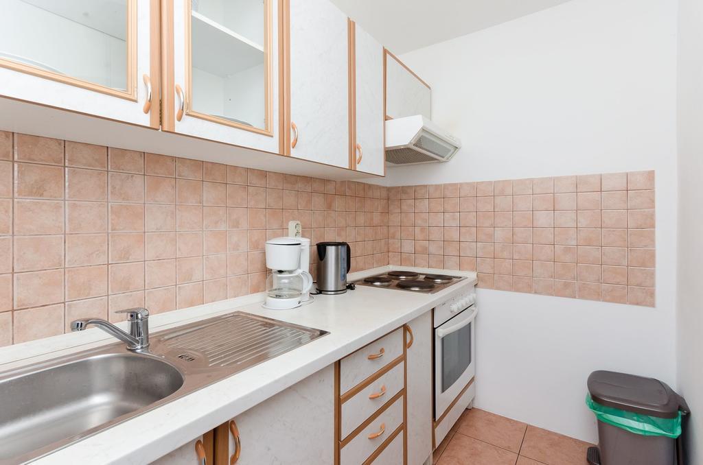 לופאר Apartments Dragan מראה חיצוני תמונה