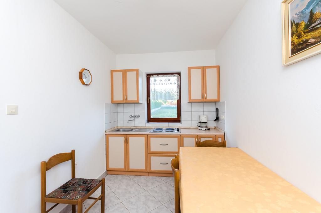 לופאר Apartments Dragan מראה חיצוני תמונה