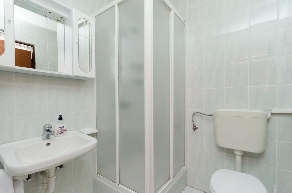 לופאר Apartments Dragan מראה חיצוני תמונה