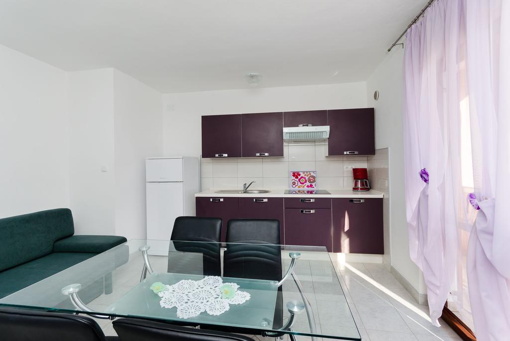 לופאר Apartments Dragan מראה חיצוני תמונה